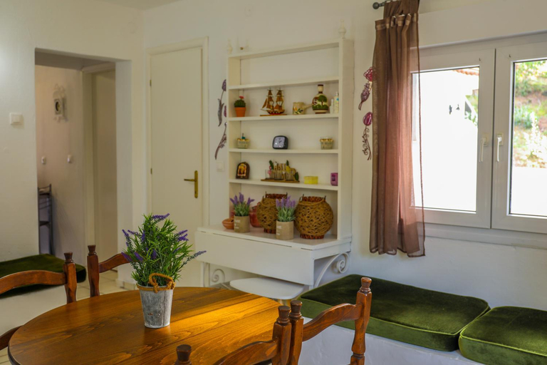 Others 3, villa Hara, Thessaly