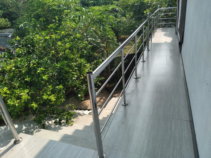 Others 5, S.S.P. Villa, Hikkaduwa