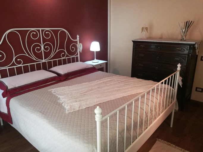 Others 5, Ceretanum Holiday House, Ragusa