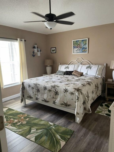 Bedroom, 156 Pine Cone, Polk