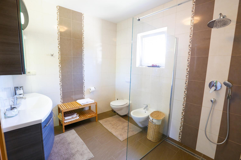 5, Villa Lavender's Breeze, Krk