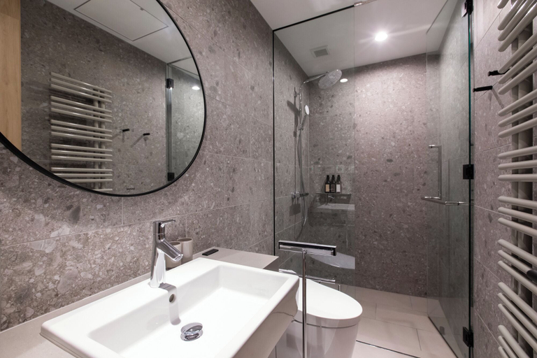 Bathroom 4, Dharma Niseko, Kutchan