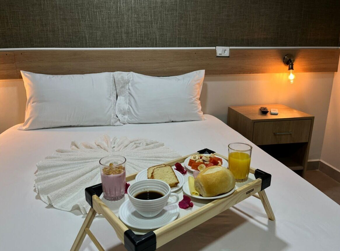 Bedroom 2, AROMA'S SUITES, Bonito