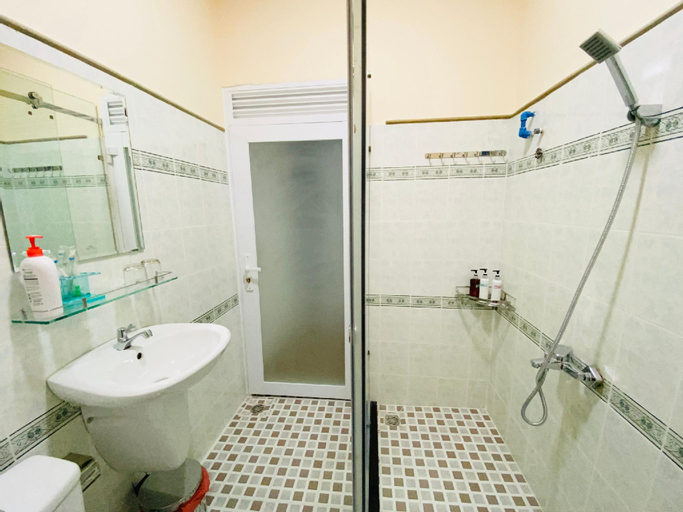 Bathroom 5