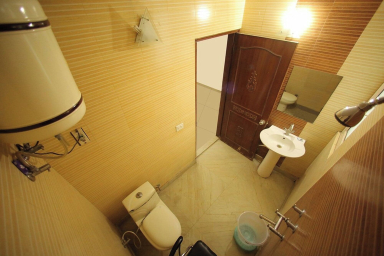 Bathroom 4, HOTEL SMART STAY, Delhi