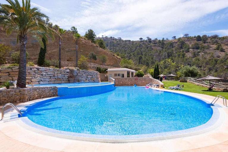 Others 4, High-rise apartment with private terrace: floor 37, Alicante