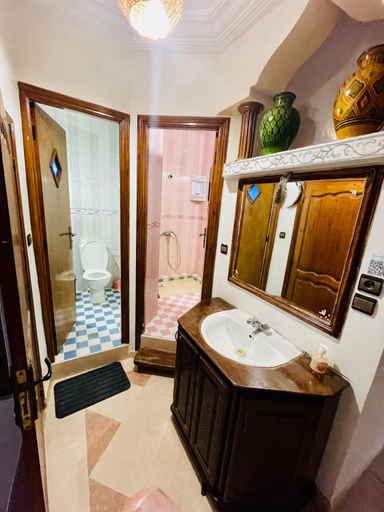 Bathroom 2, Tamraght White Hostel, Agadir-Ida ou Tanane