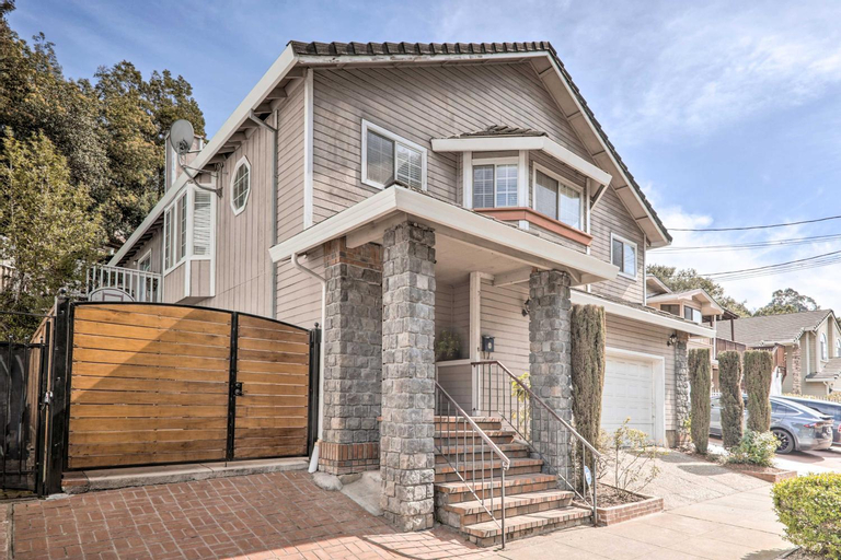 Peaceful Oakland Oasis with Private Yard!, Alameda