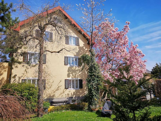 70qm 3-Zimmer Appartement am Tauernradweg in Hallein bei Salzburg, nahe Berchtesgaden, Roßfeld, Kehl, Hallein