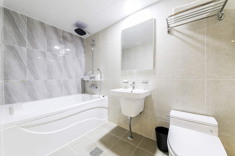 Bathroom, Hotel Yeogiuhtte Yangsan, Yangsan