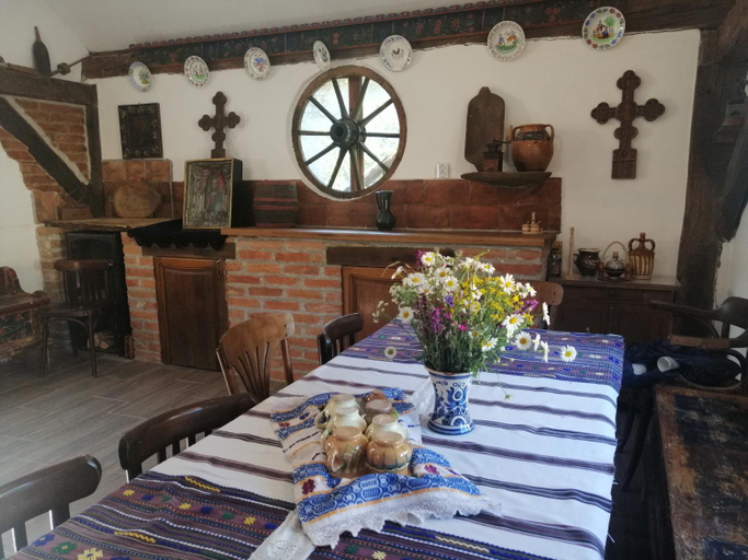 Others 2, Casa Traditionala Transilvaneana, Vistea De Jos