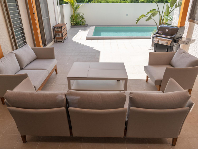 Others 5, Churaumi Beach Resort with Pool & Terrace, Motobu
