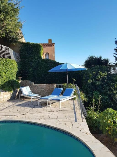 Others 5, Villa Clarte Sete, Hérault