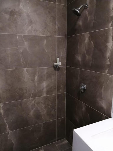 Bathroom 2, Vive Place, Jesús María