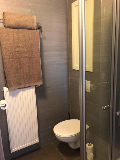 Bathroom, Logies Dampoort, Oost-Vlaanderen