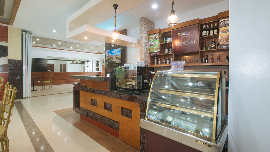 Food & Drinks 5, RedDoorz @ Nick Hotel Isabela, Alicia
