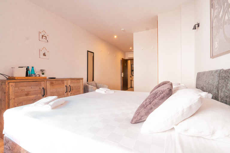 Bedroom 2, Blanca Boutique Hotel, Alicante