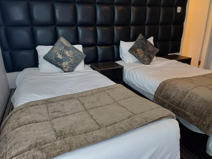 Bedroom 3, Kings Park, South Lanarkshire