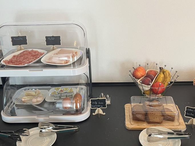 Food & Drinks 5, Hôtel Le Lyon Vert Commentry, Allier