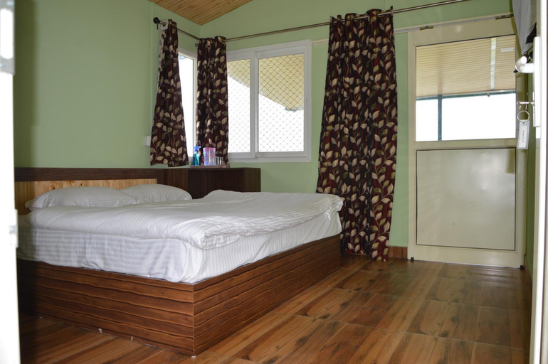 Bedroom 2, Upvan Guest House , Nainital