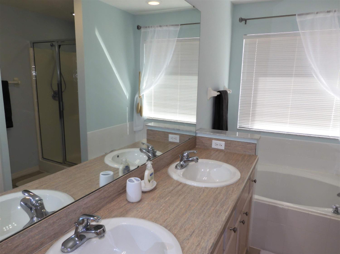 Bathroom 4, Shaboo's Villa, At Wilson Wilds Preserve, Polk