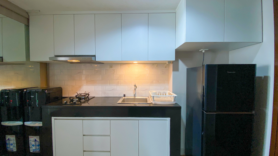 Others 2, Homey and Good Studio at H Residence Apartment By Travelio, Jakarta Timur