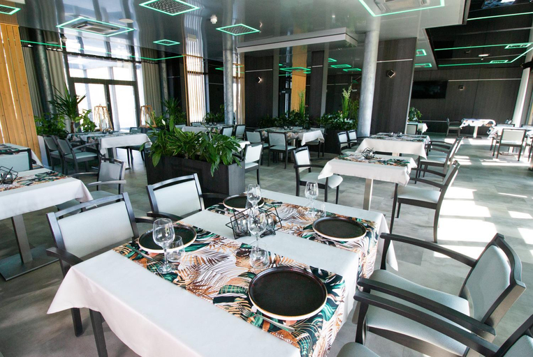 Food & Drinks 4, Aparton, Słupsk