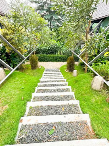 Scenery 13