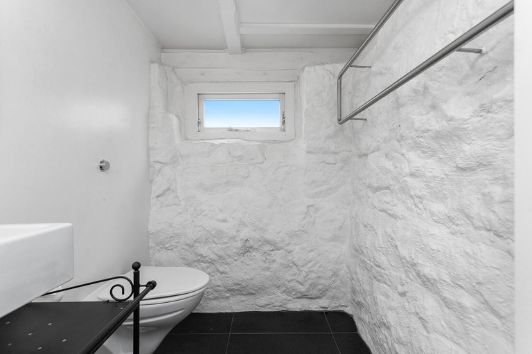 Bathroom 3, Baron Downtown Apartments by Heimaleiga, Reykjavík