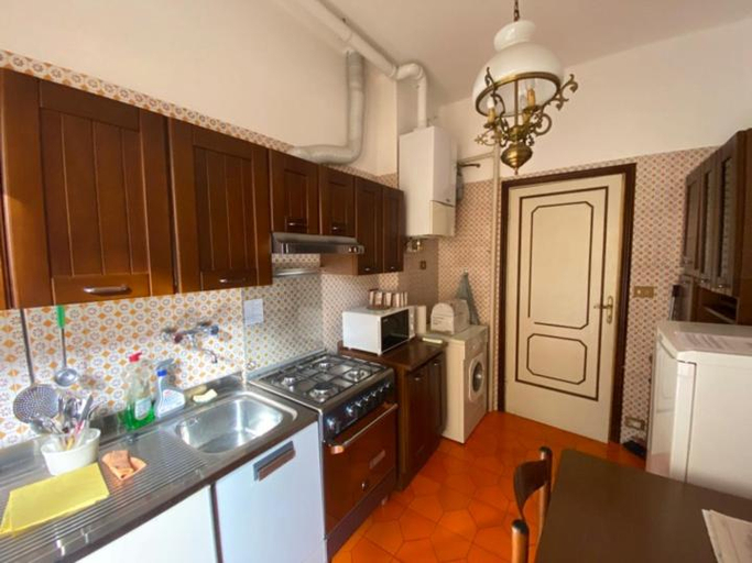 Others 4, Casa Parodi close to the sea, Genova