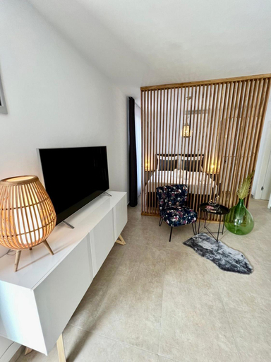 Others 3, Apartmani CUBE L, Medulin