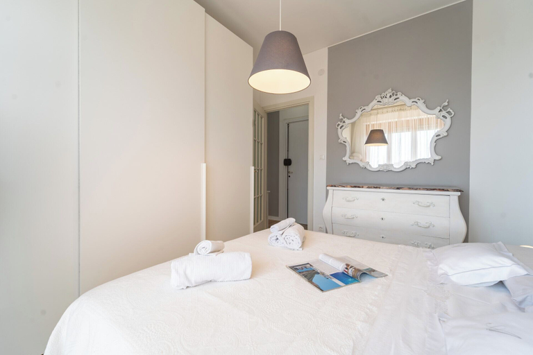 Bedroom 3, Le Orchidee by Wonderful Italy, Imperia