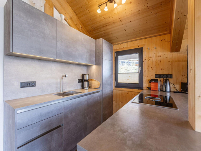 Others 3, Chalet With Panoramic Sauna, Liezen