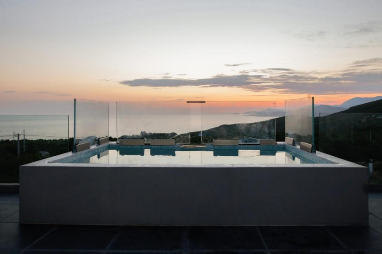 Others 4, Villa Hacienda