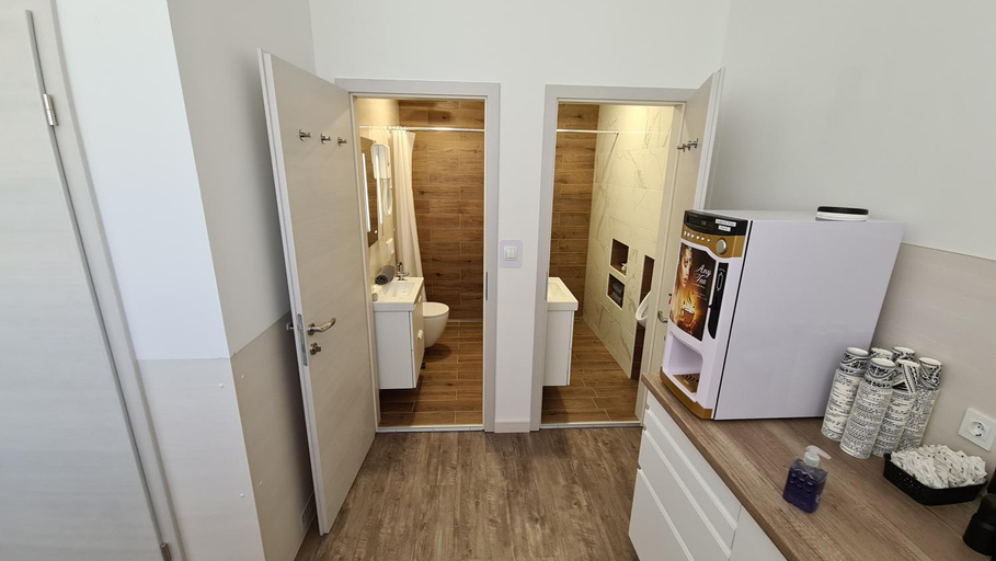 Bathroom, Cabin HOSTEL, Ljubljana