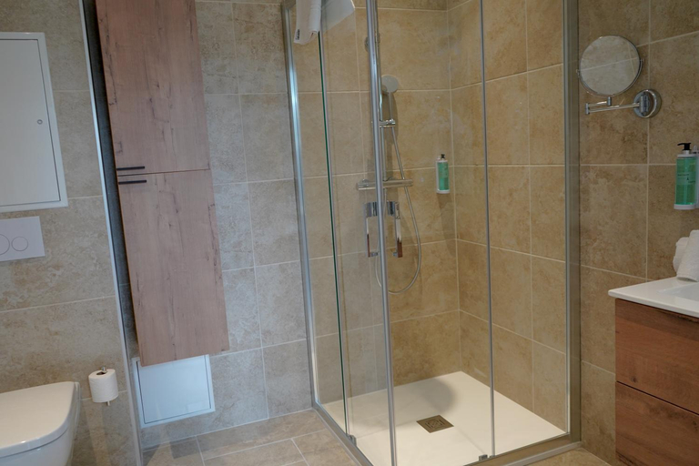 Bathroom 4, Chateau de l'insolas, Gard