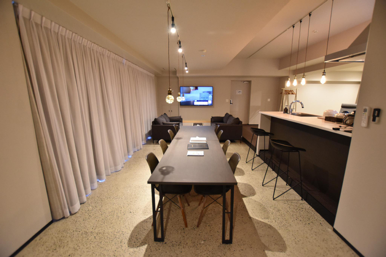 Meeting Room 21