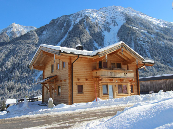 Others 5, Chalet in Krimml near Europes Highest Waterfall, Zell am See
