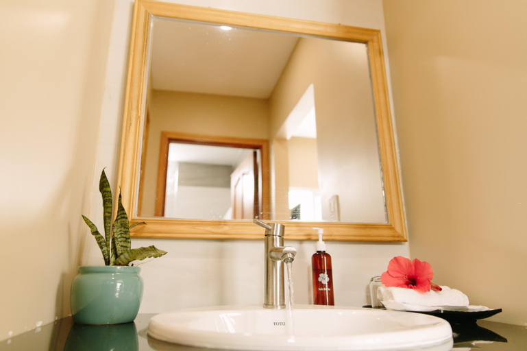 Bathroom 15