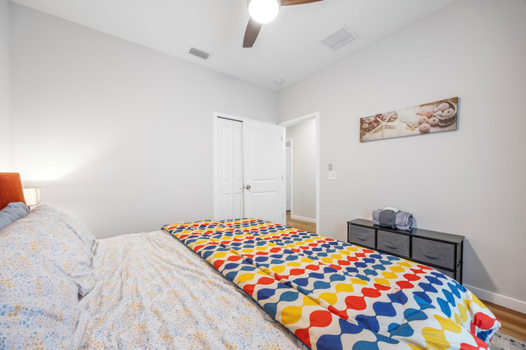 Bedroom 3, Hamilton, Saint Johns