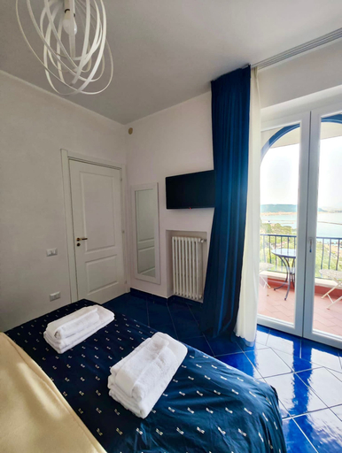 Bedroom 5, Residence Villa Giordano, Salerno