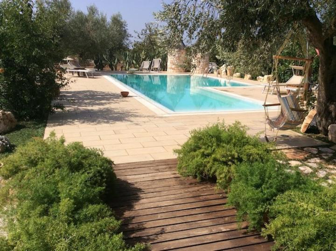 3, Pugliaholidayplus - VILLA CASSANO, Bari