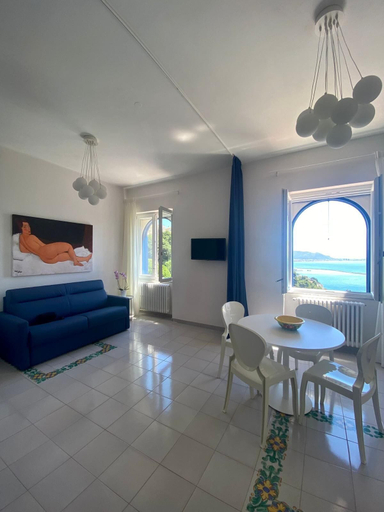 Others 5, Residence Villa Giordano, Salerno