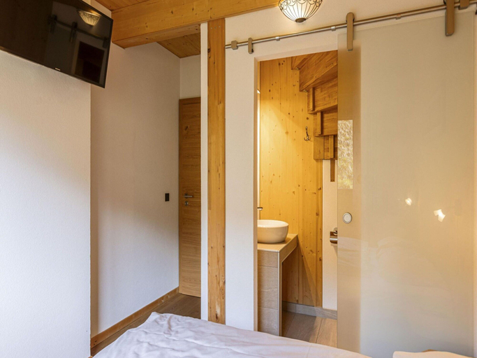 Bedroom 3, Chalet With Panoramic Sauna, Liezen