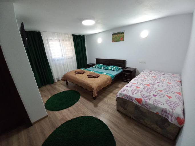 Bedroom 2, Casa de vacanta Perla Colibitei, Bistrita Bargaului