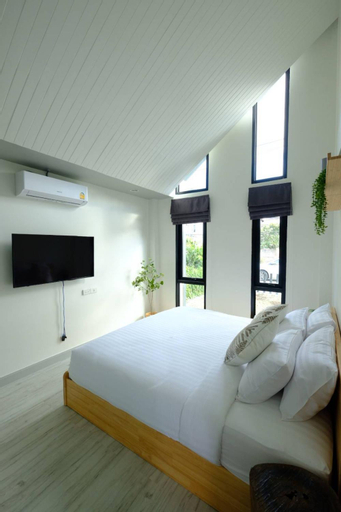 Bedroom 21