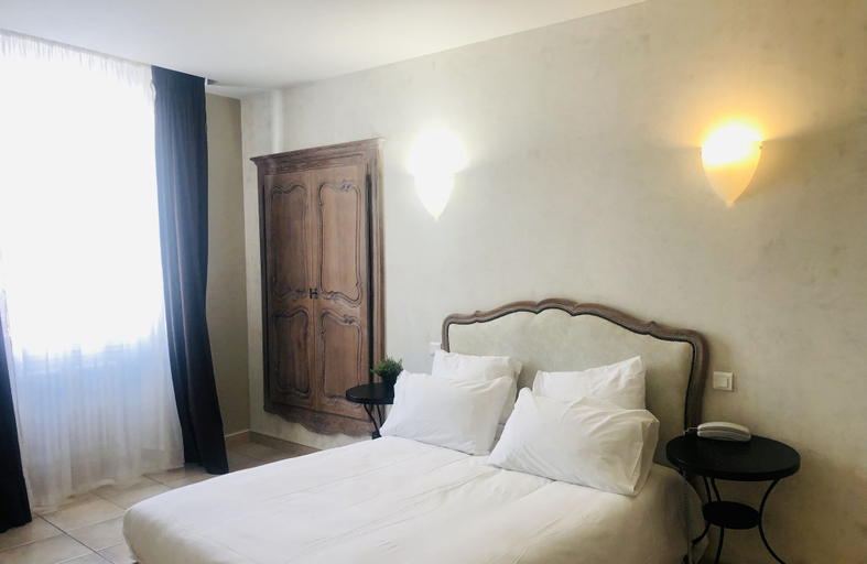 Bedroom 3, Hôtel du Parc, Var