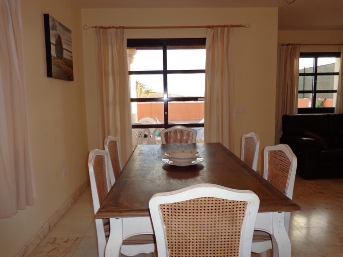 Others 5, Casa Miel, Las Palmas
