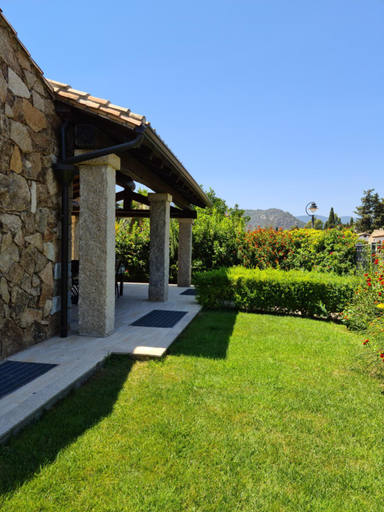 Garden 4, Villa Mathias, Cagliari