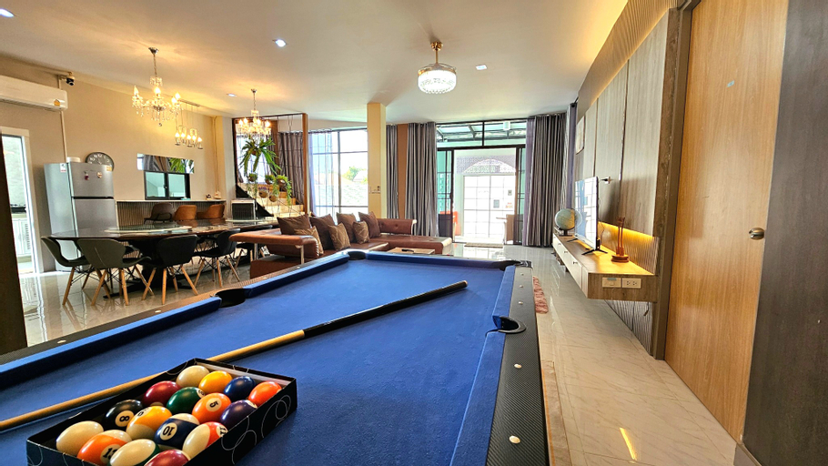 Food & Drinks, PhuriPoolvilla, Hang Dong